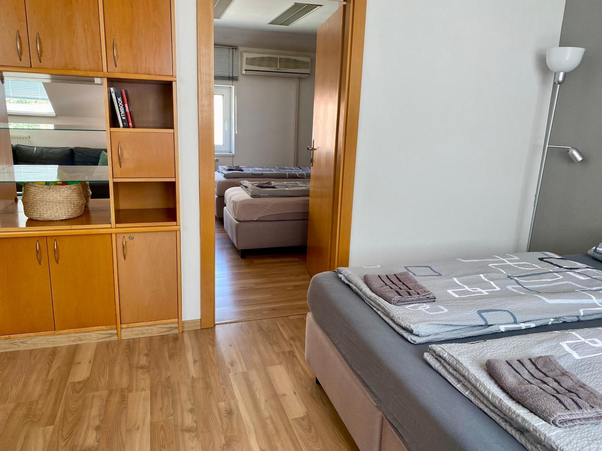 3-Bedroom Apartment In Rajhrad, With Kitchen, 2 Bathrooms, Parking Exterior photo